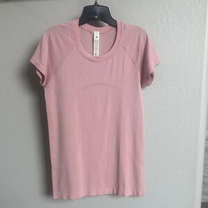 lululemon athletica Soft Pink Short Sleeve Tee